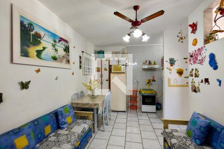 Sala de apartamento para alugar com 1 quarto, 40m² em Cidade Ocian, Praia Grande