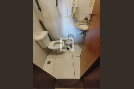 Lavabo de casa à venda com 4 quartos, 220m² em A Definir Em Campo, Contagem