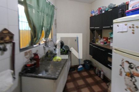 Cozinha de casa à venda com 1 quarto, 221m² em Jardim Dona Sinha, São Paulo