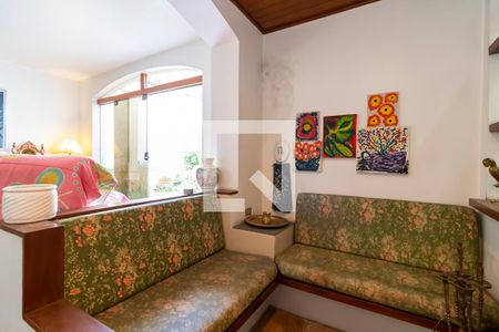 Sala da Lareira de casa à venda com 7 quartos, 370m² em Jardim Franca, São Paulo