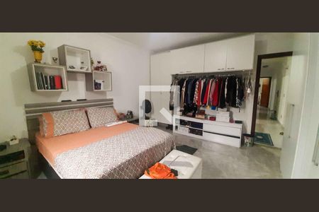 Casa 1 - Quarto 1 de casa à venda com 5 quartos, 180m² em Vila Yolanda, Osasco