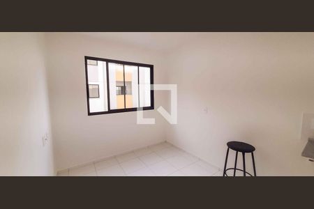 Sala de apartamento para alugar com 1 quarto, 27m² em Metalúrgicos, Osasco