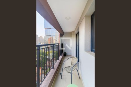 Varanda de kitnet/studio para alugar com 1 quarto, 35m² em Campo Belo, São Paulo