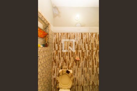 Banheiro da Suíte de casa à venda com 6 quartos, 400m² em Jardim Colorado, São Paulo