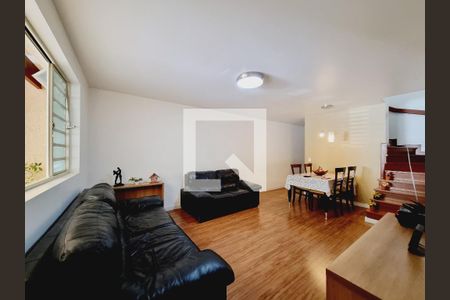 Sala de casa à venda com 3 quartos, 134m² em Jardim Santos Dumont, São Paulo