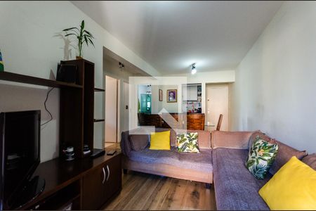 Sala de apartamento à venda com 3 quartos, 69m² em Vila Mangalot, São Paulo