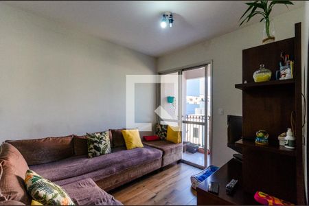 Sala de apartamento à venda com 3 quartos, 69m² em Vila Mangalot, São Paulo