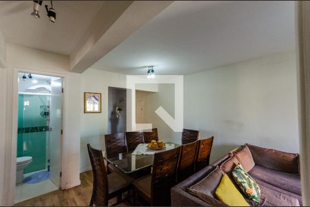 Sala de apartamento à venda com 3 quartos, 69m² em Vila Mangalot, São Paulo