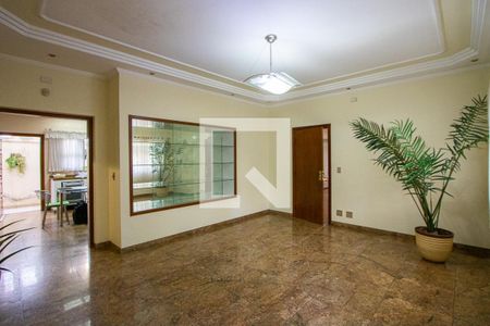 Sala 2 de casa para alugar com 5 quartos, 459m² em Vila Assunção, Santo André