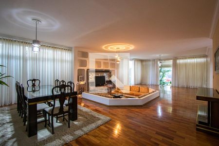 Sala 1 de casa para alugar com 5 quartos, 459m² em Vila Assunção, Santo André