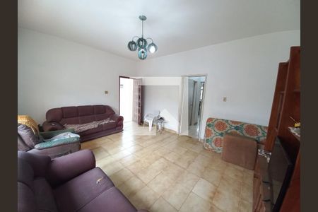 Sala de casa para alugar com 3 quartos, 350m² em Vila Cascatinha, São Vicente