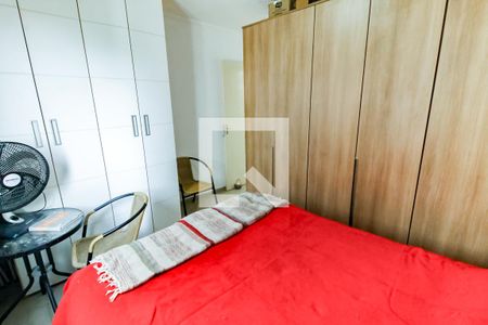 Quarto 1 de apartamento para alugar com 3 quartos, 117m² em Chácara Agrindus, Taboão da Serra