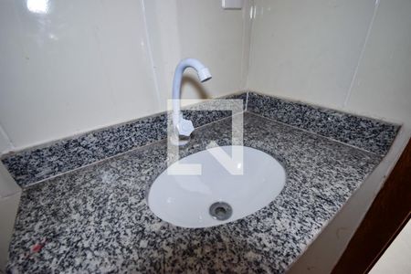 Lavabo Sala de casa de condomínio para alugar com 2 quartos, 62m² em Abolição, Rio de Janeiro