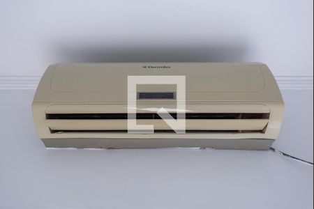 Ar condicionado de kitnet/studio para alugar com 1 quarto, 48m² em Gonzaga, Santos