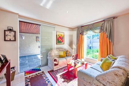 Sala de casa para alugar com 5 quartos, 220m² em Parque Industrial, São José dos Campos