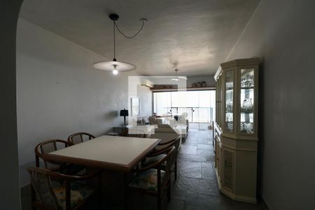 Sala de apartamento para alugar com 4 quartos, 217m² em Centro, Guarujá