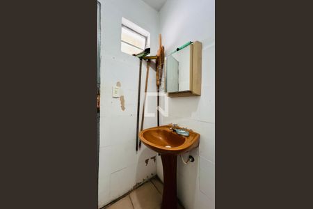 Lavabo de casa para alugar com 5 quartos, 342m² em Macedo, Guarulhos