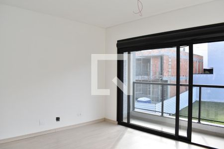 Suíte 1 com closet de casa de condomínio para alugar com 3 quartos, 200m² em Bairro Alto, Curitiba