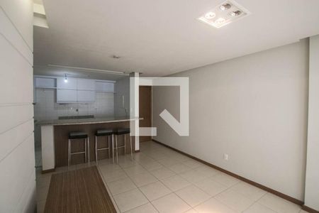 Sala de apartamento para alugar com 2 quartos, 70m² em Trobogy, Salvador