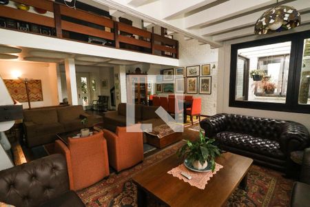 Sala de casa à venda com 5 quartos, 500m² em Vila Conceição, Porto Alegre