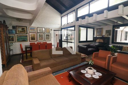 Sala de casa à venda com 5 quartos, 500m² em Vila Conceição, Porto Alegre