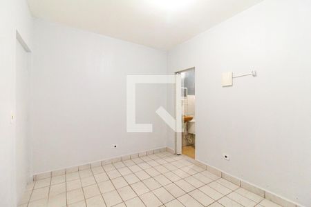 Quarto/Cozinha de casa para alugar com 1 quarto, 12m² em Jardim Matarazzo, São Paulo