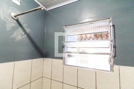 Banheiro de casa para alugar com 1 quarto, 12m² em Jardim Matarazzo, São Paulo