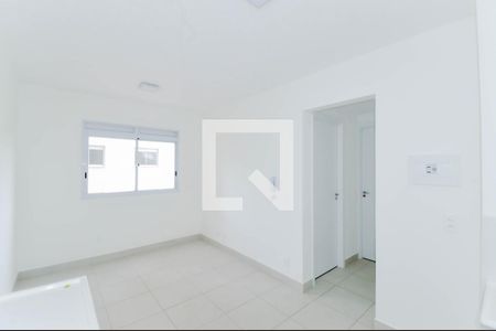 Sala de apartamento para alugar com 2 quartos, 33m² em Vila Maria, Guarulhos