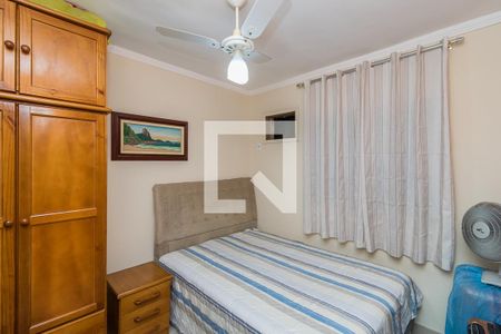 Quarto 2 de casa à venda com 4 quartos, 150m² em Irajá, Rio de Janeiro