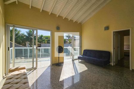 Sala 2 de casa para alugar com 5 quartos, 480m² em Jardim Virginia, Guarujá