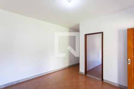 Sala de casa à venda com 2 quartos, 450m² em São Pedro (venda Nova), Belo Horizonte