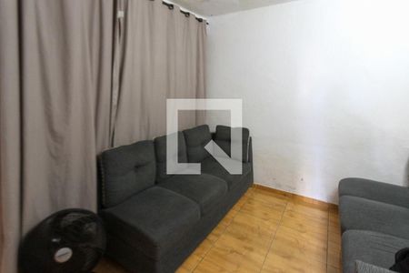 Hall de casa à venda com 1 quarto, 250m² em Jardim Iva, São Paulo