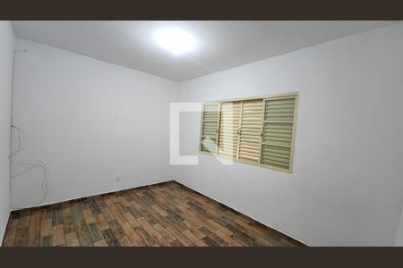 Quarto 1 de casa para alugar com 2 quartos, 60m² em Cidade Edson, Suzano