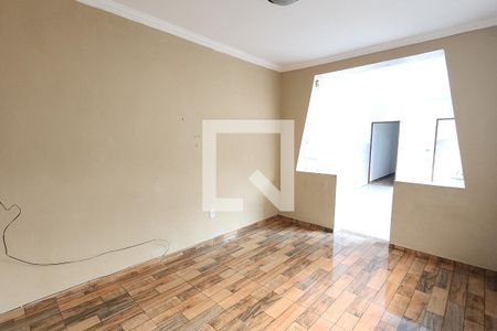 Sala de casa para alugar com 2 quartos, 60m² em Cidade Edson, Suzano