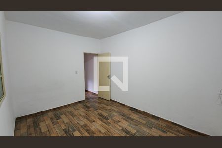 Quarto 1 de casa para alugar com 2 quartos, 60m² em Cidade Edson, Suzano