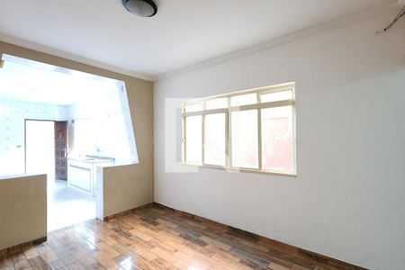 Sala de casa para alugar com 2 quartos, 60m² em Cidade Edson, Suzano