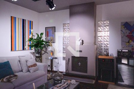 Sala de casa à venda com 3 quartos, 185m² em Jardim Vergueiro, São Paulo