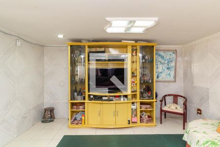 Sala de casa à venda com 3 quartos, 94m² em Vila Carmosina, São Paulo