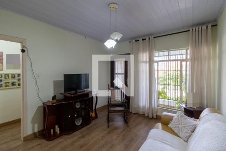 Sala de casa para alugar com 2 quartos, 450m² em Vila Granada, São Paulo