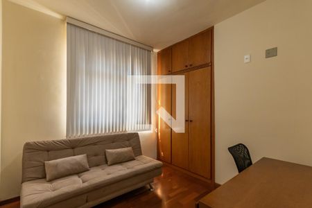 Quarto 1 de apartamento para alugar com 2 quartos, 66m² em Castelo, Belo Horizonte