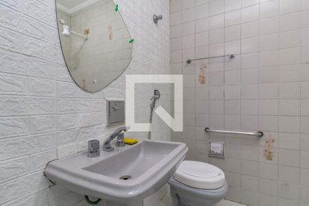 Banheiro de casa para alugar com 1 quarto, 40m² em Jardim Helena, São Paulo