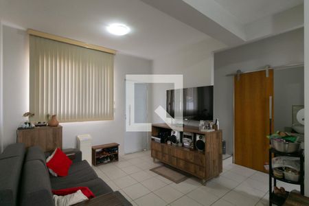 Sala de casa de condomínio à venda com 3 quartos, 125m² em Castelo, Belo Horizonte