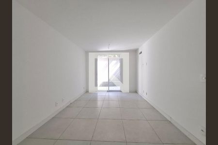 Suíte de apartamento à venda com 2 quartos, 124m² em Laranjeiras, Rio de Janeiro