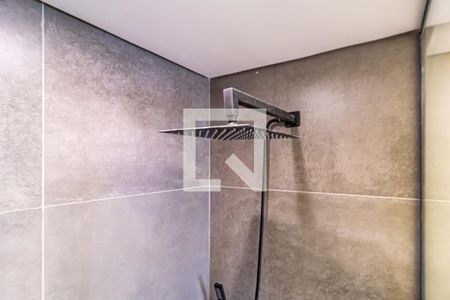 Banheiro de apartamento à venda com 1 quarto, 37m² em Pinheiros, São Paulo