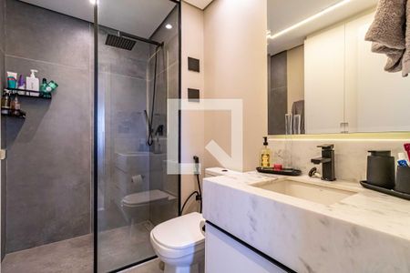 Banheiro de apartamento à venda com 1 quarto, 37m² em Pinheiros, São Paulo