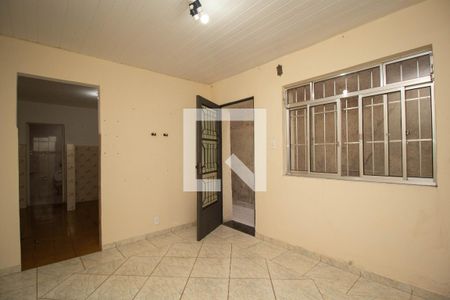 Sala de casa à venda com 1 quarto, 45m² em Piqueri, São Paulo