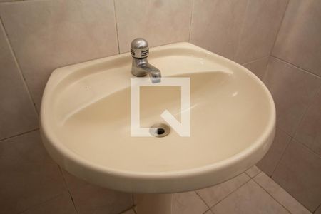 Banheiro de casa à venda com 1 quarto, 45m² em Piqueri, São Paulo