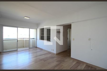 Sala de apartamento para alugar com 3 quartos, 87m² em Vila Progredior, São Paulo