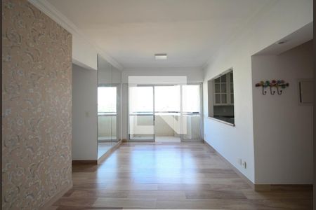 Sala de apartamento para alugar com 3 quartos, 87m² em Vila Progredior, São Paulo
