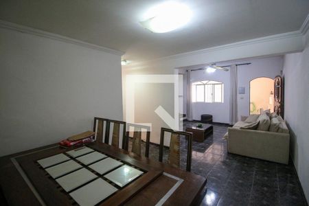 Sala de casa à venda com 3 quartos, 156m² em Vila Carolina, São Paulo